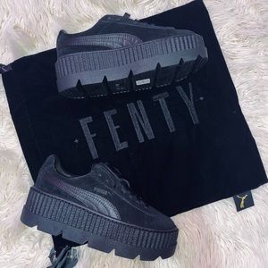 ❗️LOWERED❗️FENTY CLEATED CREEPERS BY RIHANNA 😍